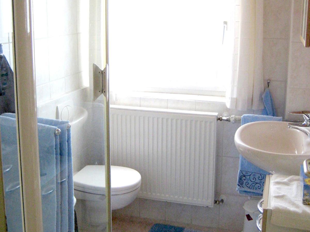 Haus Anja Apartment ทิทิเซ-นอยชตัดท์ ภายนอก รูปภาพ